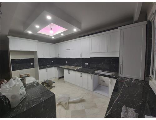 مزایا و معایب خرید کابینت آشپزخانه نئوکلاسیک که به شما نمی گویند